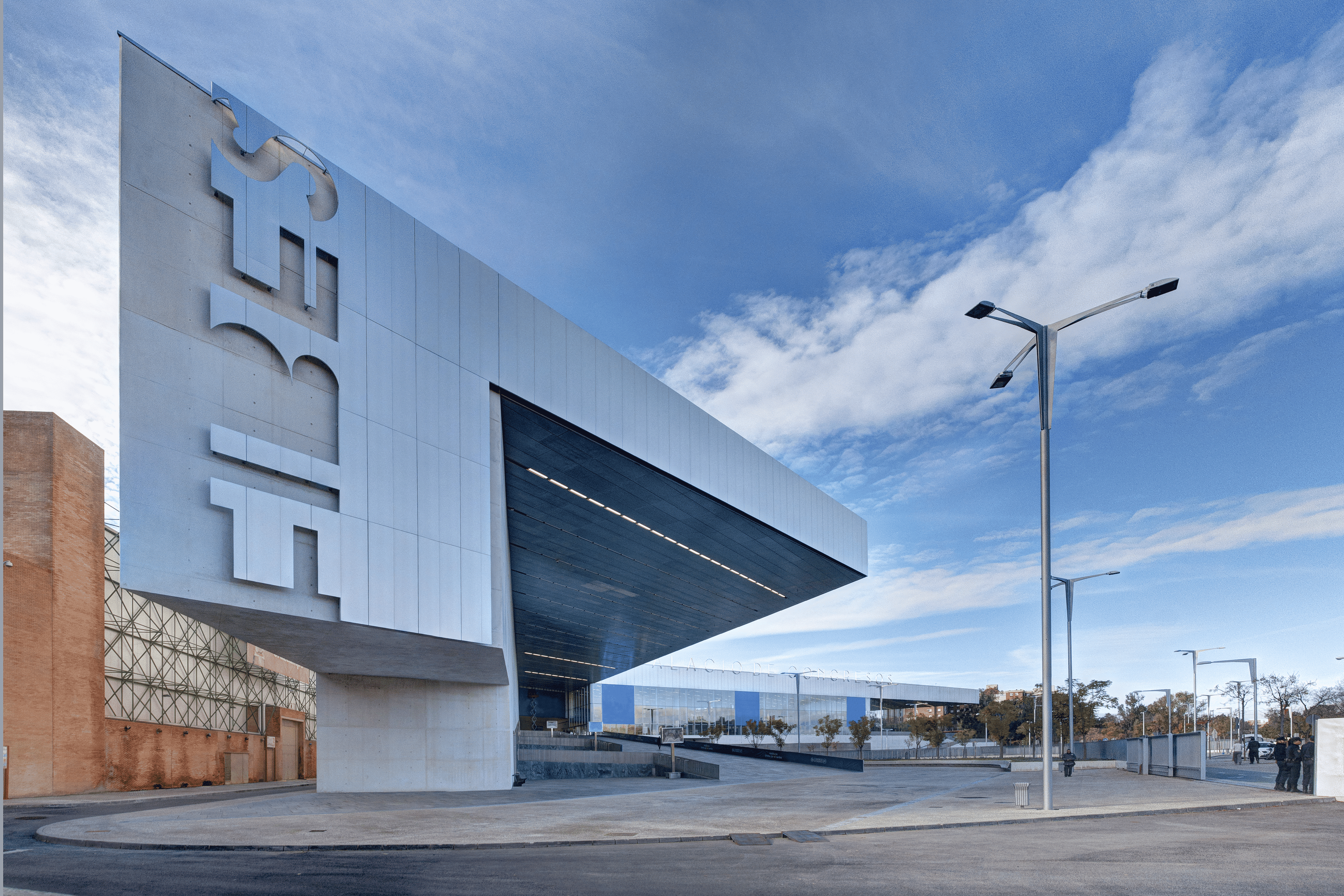 XIV CONGRESO REGIONAL PP ANDALUCIA 2014 - Exterior (1) (1).png